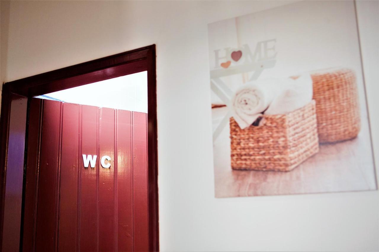 Lx Center Chiado Guest house Lisbon