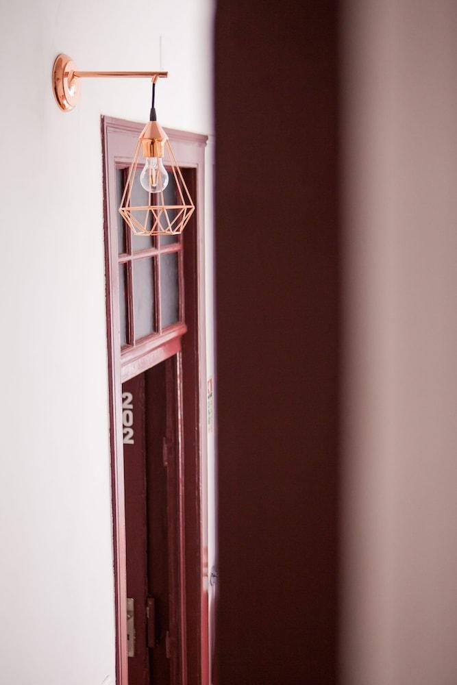 Guest house Lx Center Chiado 3*