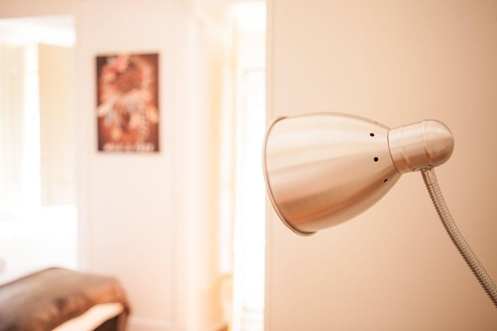 Lx Center Chiado Guest house Lisbon