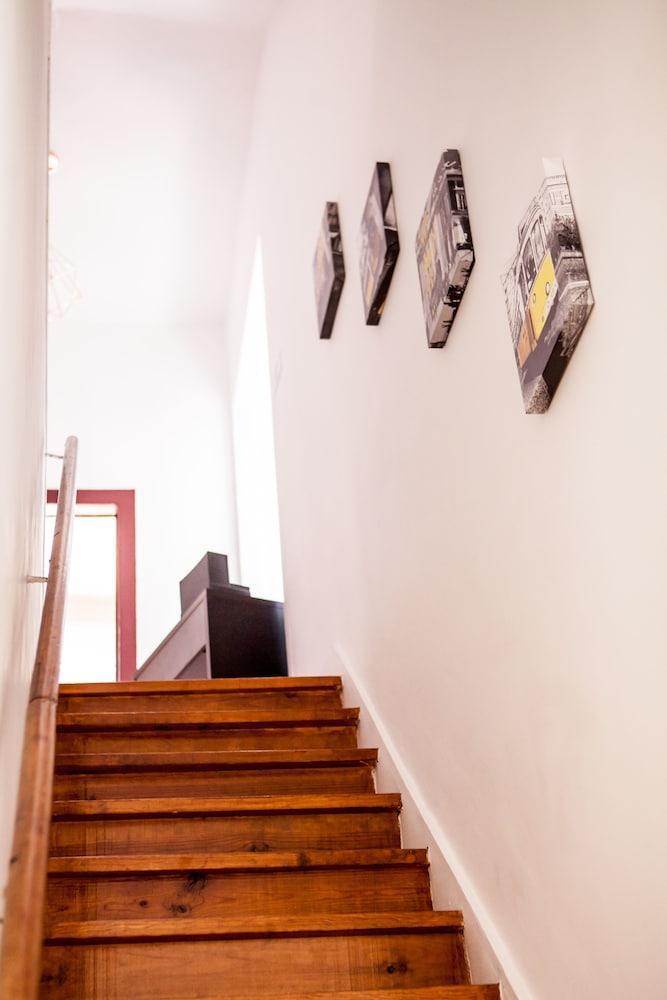Guest house Lx Center Chiado 3*